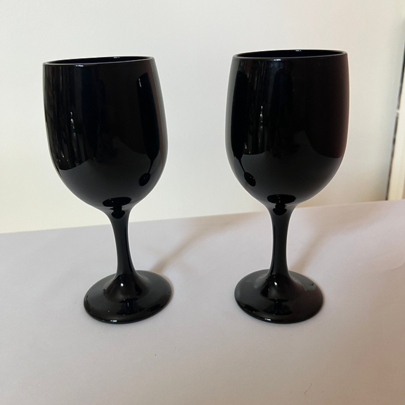Black Wine Glass Set