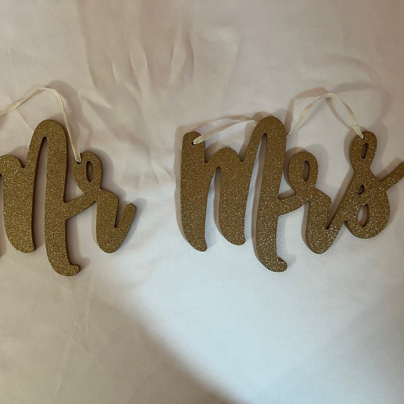 Gold Glitter Hanging Mr and Mrs